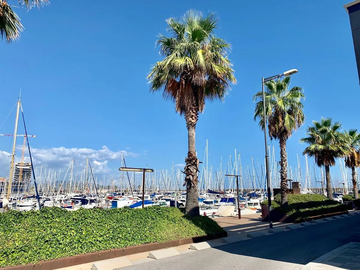 Πλωτό κατάλυμα Espacioso Velero Junto A La Playa Bcn Μπαδαλόνα